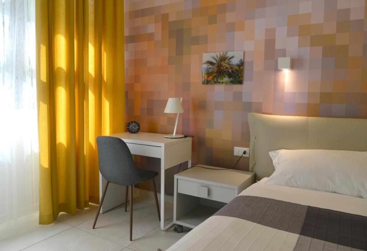 Hotel Villa Miki Бордигера Экстерьер фото