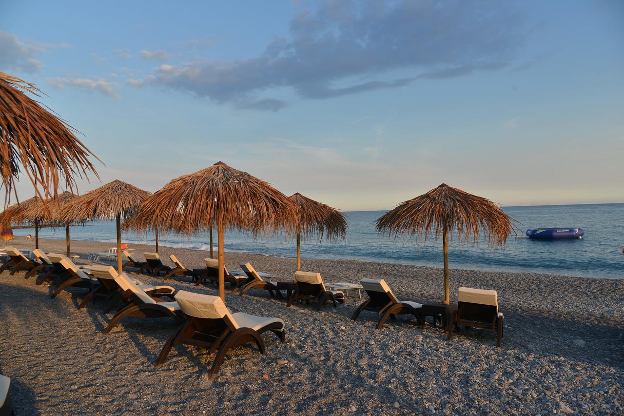 Hotel Villa Miki Бордигера Экстерьер фото